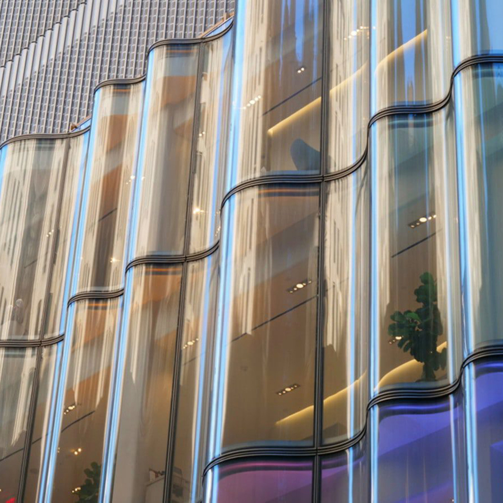 Curved-double-glazed-units-for-glass-facade (1)